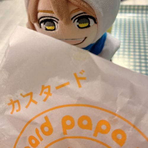 シュークリームやで!
