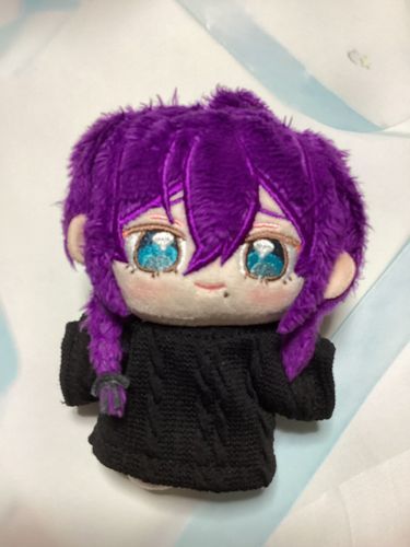 新しいお洋服を着せてもらいました...