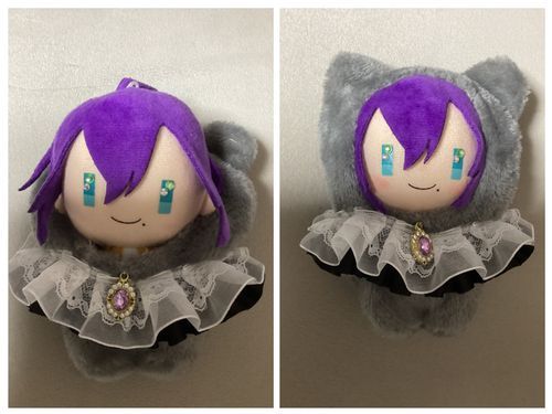 チークを濃くしてもらいました♪右側が濃くしてもらった方です　暗くて見えにくいかもしれません💦