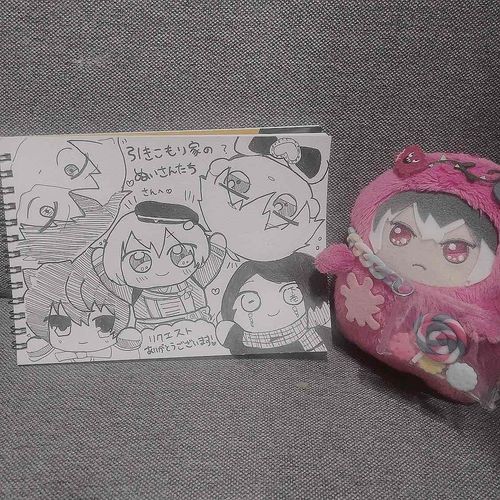 リクエスト頂いていたぬい主様のぬいちゃんを描きました✏️

このSNSでイラストをあげていいのかは微妙な所ですが、気分で描くので良ければリクエストお待ちしてます。
