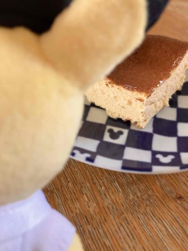 チーズケーキ……おいしそうだな……