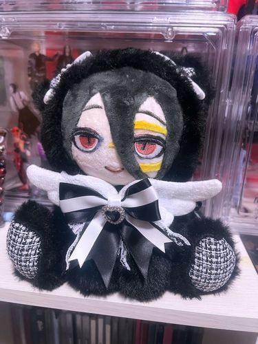 自分で考えたキャラのぬいぐるみ作ったよ〜！既製品使ったとはいえ、達成感と愛着がすごい