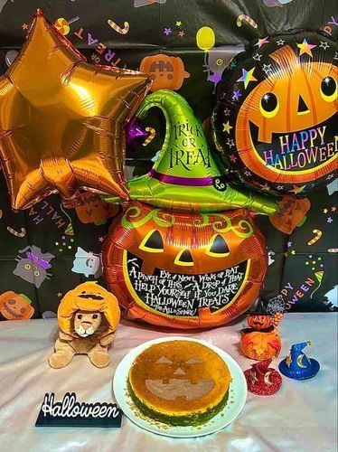 レオ「ハッピーハロウィン🎃お菓子をくれなきゃイタズラするぞ🍫🍪🍭」