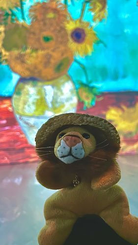 レオ「ゴッホのひまわりだぞ🌻夏だな🍉熱中症には気をつけるんだぞ♪」