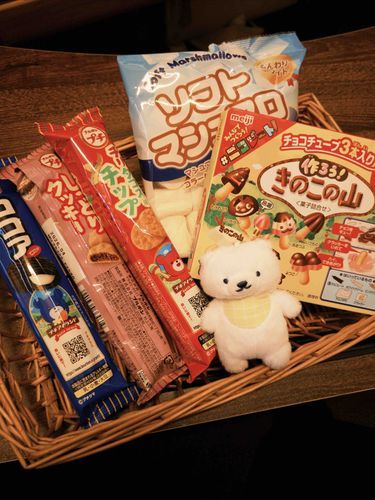 これは先日おかしぱーてぃーをした時のしゃしん！！
ぜんぶおいしかったよ！！