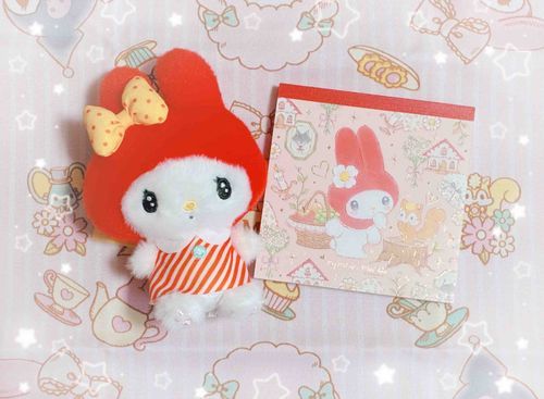 あかい　ずきんの　メモちょうも　かわいいでしょ♪