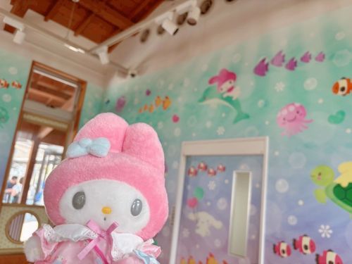 ざっぱ〜ん
イルカさんと　なかよしの　メロディ　みつけたよ🐬