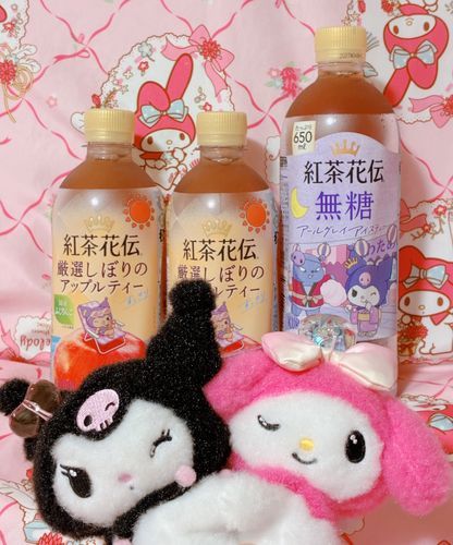 おいしくて　すぐ　ごくごくしちゃうから　また　かってきたよ♪
なつまつりの　クロミちゃんと　バクくんも　すてき♡