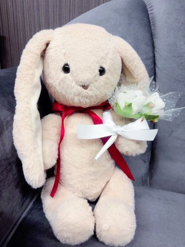 ろくがつももうおわっちゃうね。
しろいぶーけうけとってくれる？