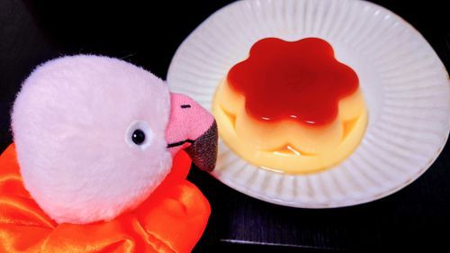 ほう……プッチンなプリンですか。わざわざ皿にプッチンするとは生意気ですね

