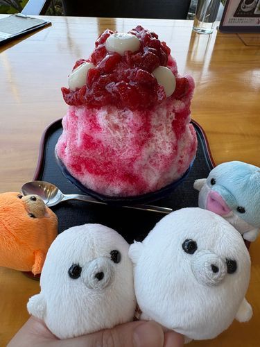 しらたまが三つ
ビック白玉が二つ
