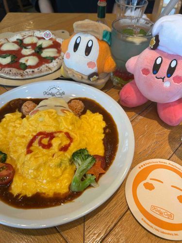 カービィとワドルディとカービィカフェ