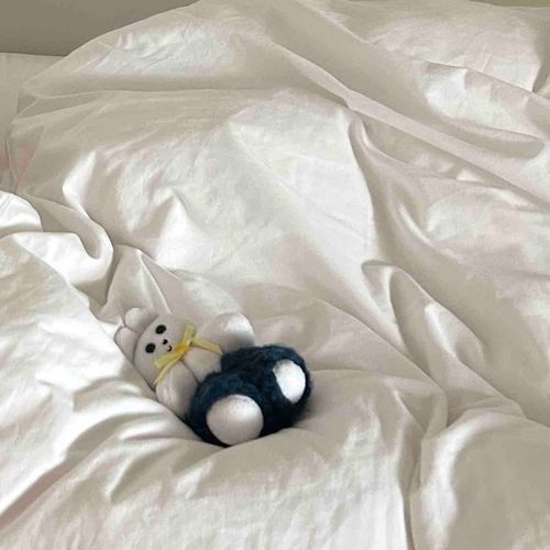 おふとんのうみを　ただよい
