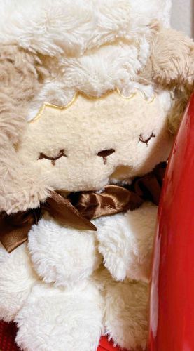ご主人様お仕事に行っちゃったわ…仕方ない事だけれどご主人様がいない時間はやっぱり寂しいわ…ご主人様無理せずに早く帰ってきてね