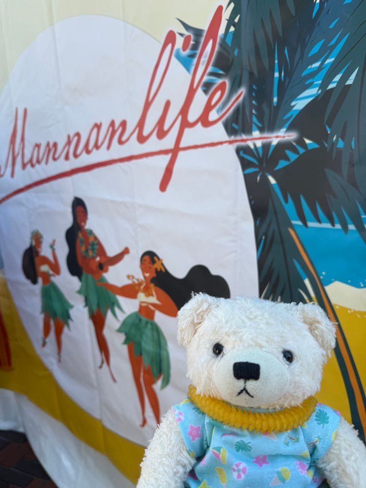 あろは🐻‍❄️🤙🏻
あろはとーきょーていう、はわいのおまちゅりいてきた
しゅんごい、ひといぱいいたから、あんましおしゃしんとれなかた
4まいめ　、おーちでとったおさしん

ごはんたべたり、おかいものした
おかいものは、ままのちゅきしょい…🐻‍❄️
しゅごくあちゅかたから、ちょとだけいて、かえてきた

ごん、またはわいいきたくなた🐻‍❄️