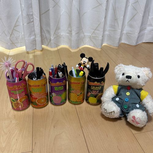 はわいのじゅちゅのふでばこ、できた🐻‍❄️🍹
ぜんぶそろたとおもたけど、あとよっちゅ、にほんでかえるじゅちゅ、あるみたい
ごんちのちかくでうてるのは、このごこ。
また、あとよっちゅ、あちゅめなきゃ🐻‍❄️