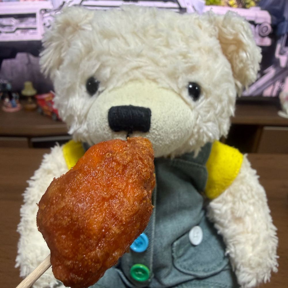 からあげくんの、なじょあじ、かてもらた
ちょと、からかた
まよねじゅ、ちゅけたら、からくなくなた
なじょあじてゆから、まほうのあじかなとおもたけど、ちがた
おいしかた🐻‍❄️🍗
