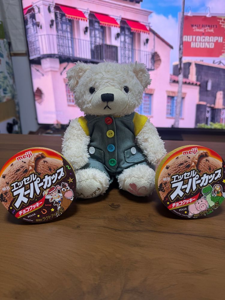さいきんかたおかし
いこめ、ぽてち
なんか、ぎんいろ
ままが、ぽてちのえのぐ、なくなちゃた、てゆてた
ごんのえのぐちゅかえない、てゆてた
しょなの🐻‍❄️

にこめ、すーぱーかぷ
といしゅとりの、えがちゅいてる
ごん、すーぱーかぷ、ちょこあじしゅき🐻‍❄️🍫