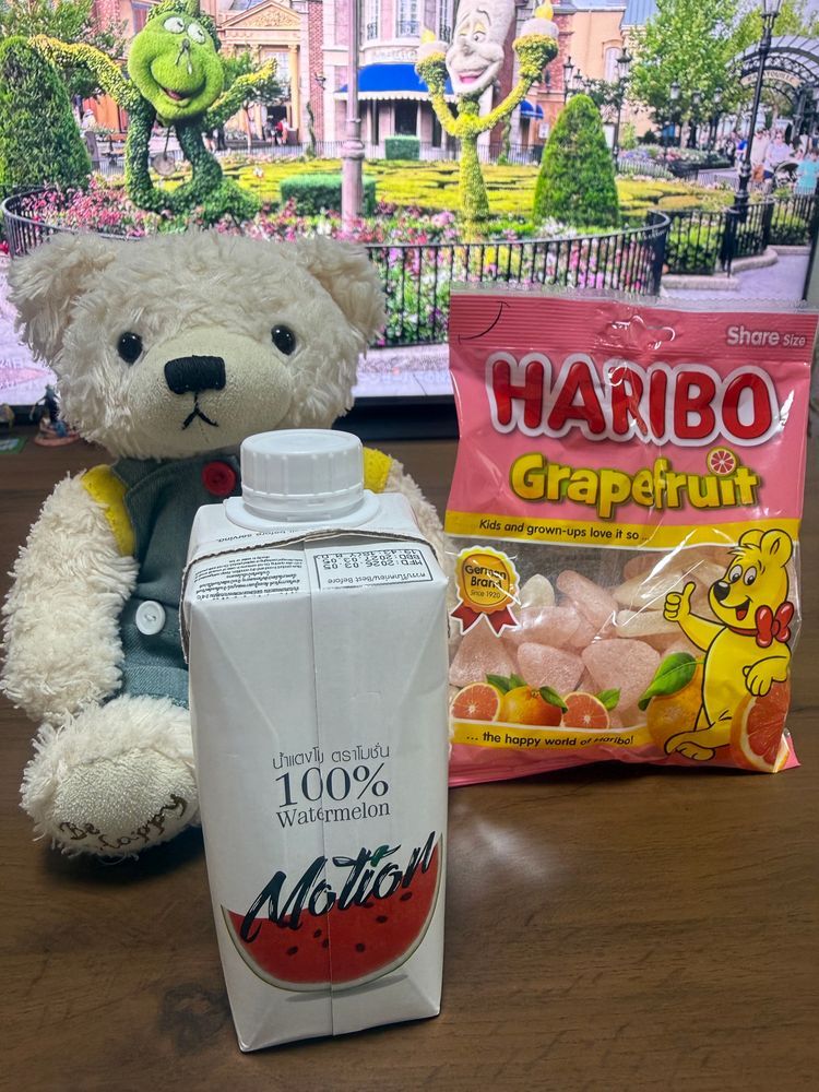 しゃいきんの、ぜーたく
いこめは、まっく
ひとかげしゃんの、からからちきん、おいしかた🐻‍❄️🔥
ぽてとは、いちゅも、いちばんおっきの🐻‍❄️
にこめは、かるじー
しゅいかじゅーしゅと、はりぼのぐれぷふるちゅ
しゅいかじゅーしゅ、ほんとにしゅいかだた🐻‍❄️🍉
ざらざらして、おいしかた
はりぼは、あんまししゅぱくなくて、おいしかた🐻‍❄️🍊