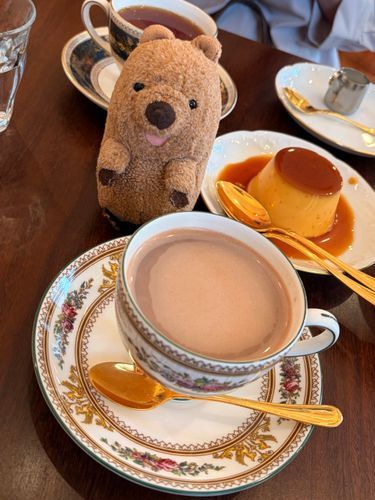 ぷいんも食べちゃうよお🍮(*´ ˘ `*)ｳﾌﾌ♡