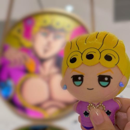 ぼくです！！！！

最初もっとボケてないやつを載せようとしたら「人間さんが写り込んでる」って言われてしまいました……
ぼくがイケメンなばかりに！！！！！