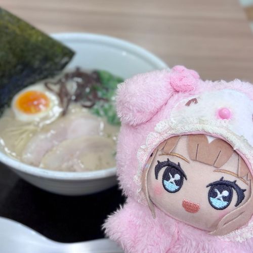 とちゅうのサービスエリアでラーメンをいただいたわよ🍜