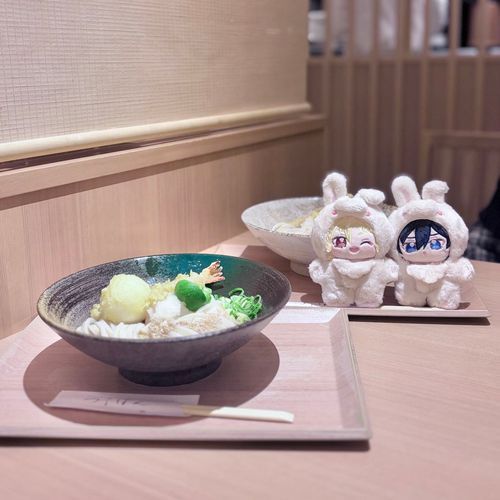 ほくとちんと うどんをたべにいきました♩