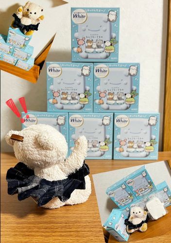前に出会った石鹸さんがなんとすっごくお安くなってたの🧼✨
お店にいっぱい残ってたからお家に連れて帰っちゃったよ🏠❣️

お家に来たら嬉しくて石鹸さんピラミッドつくってた⛰️シアてっぺんに乗せてもらっちゃったよ✨