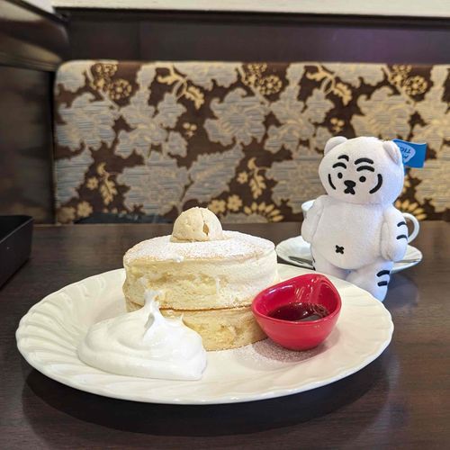 ふわもこパンケーキ と ふわもこなでぶとら

#でぶトラ #ぬいすたぐらむ #muziktiger #plushiesofinstagram #무직타이거
