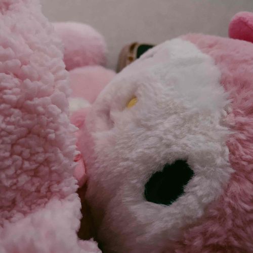 おきあがるの、しんどいね。おくすりのんで、いっしょにがんばろうね。