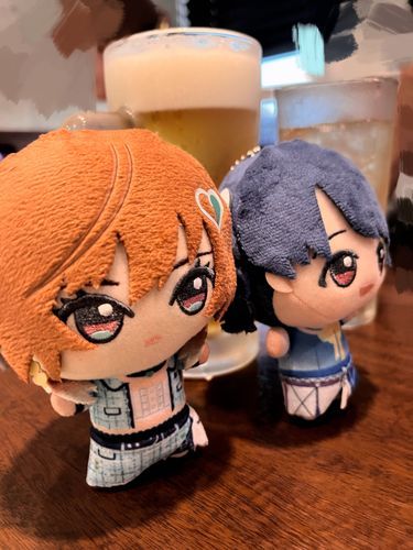 福丸さんは未成年だからだめだよ。

(美琴さんも糖質制限をしているので🍺はにんげんが飲みます)