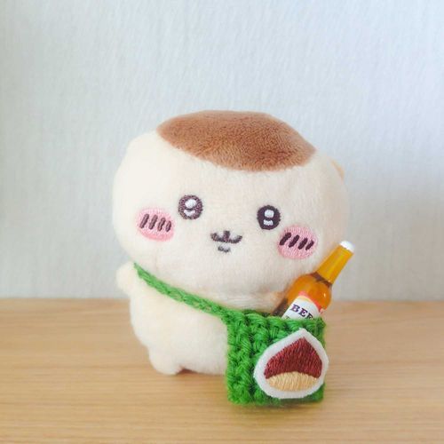 くりまんじゅうさんと新しいポシェット（ビールも入る）