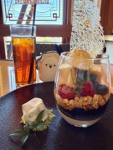 牡蠣とパフェ🍨🦪
美味しかったね〜