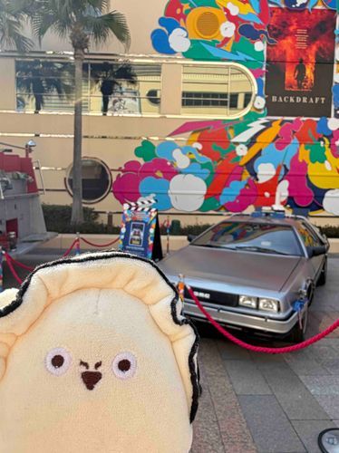 牡蠣とデロリアン🦪🏎️