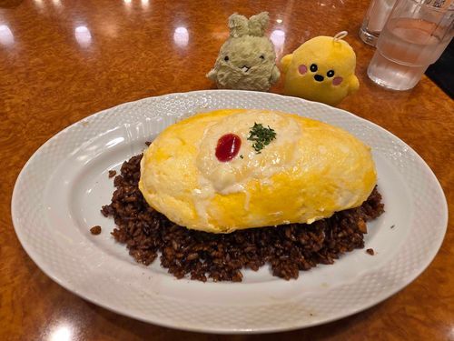 モリゾーおじいちゃんには内緒でふわふわオムライス…！