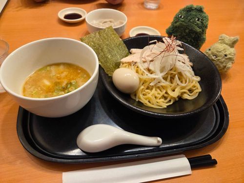 つけめん！たべすぎちゃった！