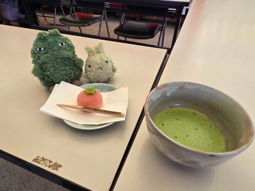 じんじゃでおまっちゃいただいたよー！
なんだかわのきぶん