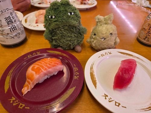 すしろーでばくしょくしたよ！
ちゅうとろおいしすぎる！！