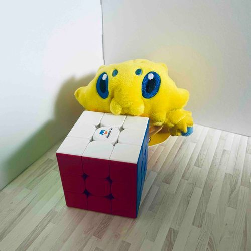 １週間れんしゅうして 6面揃えられるようになったよ！ たべものじゃないょ