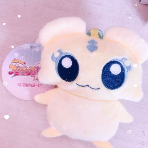 おひさしぶりです‪(ᐡт тᐡ)
やっとこさメンタルも体調も
落ち着いてきたので
浮上できました🫶

な、なんとこのメップルさん
本体税込価格1639円でしたが
お値下げをされておりましてですね……550円！になっておりました！！！！一点物だったのもあり、
これはもうお迎えするしかないと
判断しすぐにお迎えしました💎‎
大切にスマホにつけておりますᵕ ̥_ .̫ _ ̥ᵕ