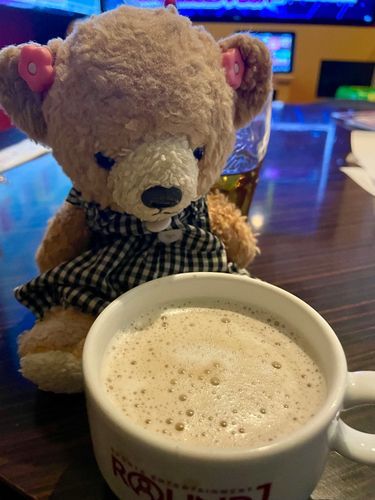 久しぶりくま🧸✨
涼しいカラオケルームで楽しんだくま〜☕️🎤🎶
