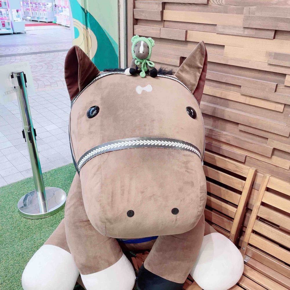 どーなつ　たべて〜
おおきい　でぃーぷいんぱくと　と
おおきい　そだし　と
しゃしん　とってきたよ〜！

ぼくも　いつか　おおきく　なれるかな？