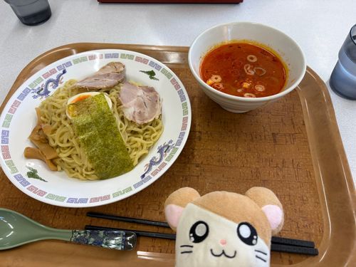 ﾁｭﾙﾁｭﾙ
（これが特盛…？）