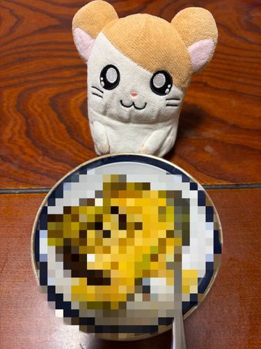 幻の果物、ポポーを食べてみたのだ！
なんともいえない風味…見た目がグロテスクだったからとりあえすモザイクかけておいたのだ💦