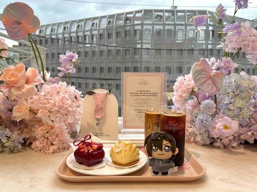 デイジークカフェだぬ〜！
