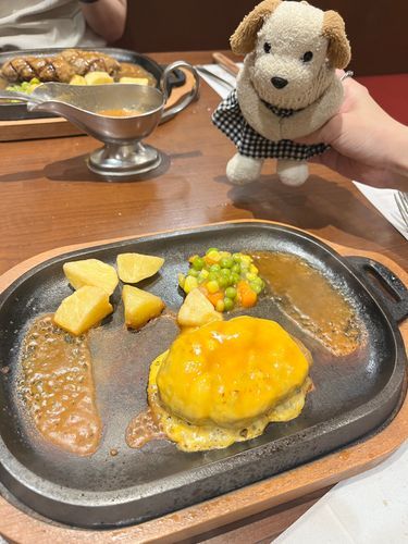 あちち だからね、少し離れて見てるの