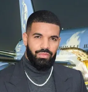 Drake fyno curator photo