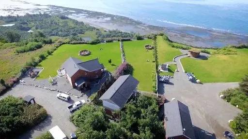 Baycrest Lodge in Homer region of Alaska