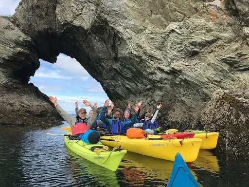 Kayak to Elephant Rock preview image