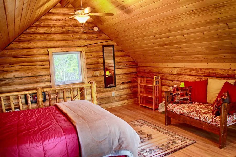 Cozy Alaskan Log Cabin in undefined region of undefined